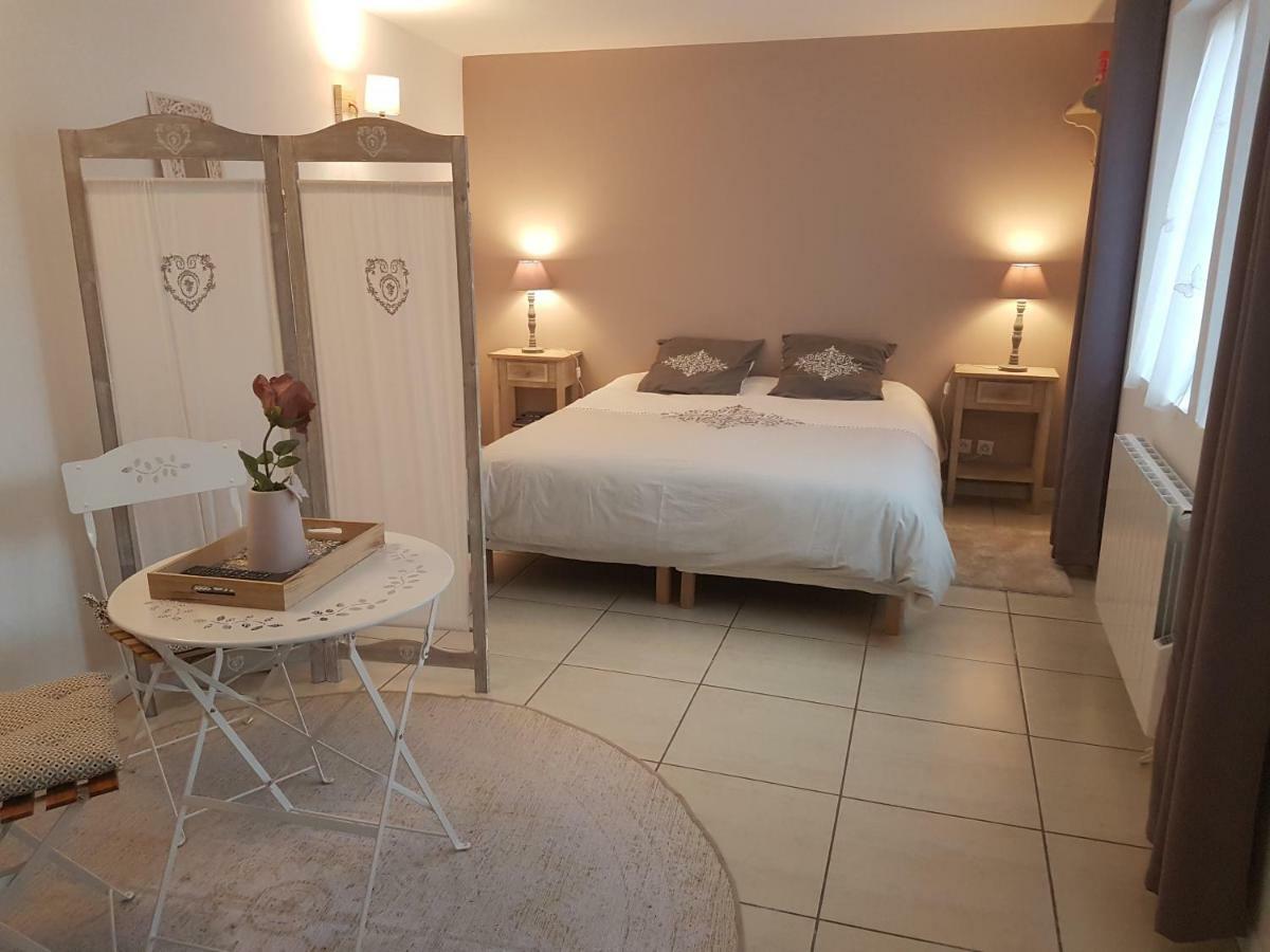 La Maison De Campagne Banthelu Luaran gambar